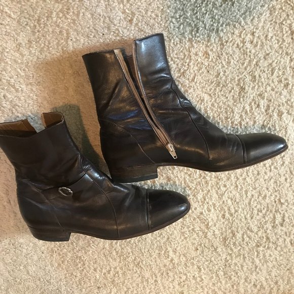 boot - Picture 1 of 1